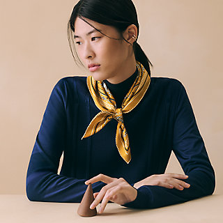 シルクバンダナ 《クリケティス・バンダナ》 | Hermès - エルメス-公式